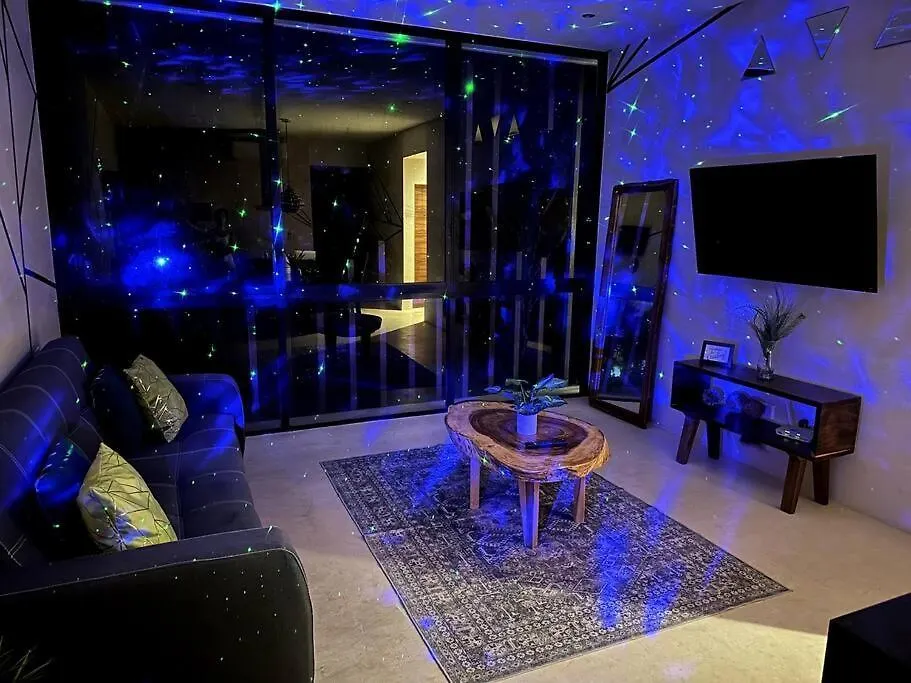 *Tulum 2Br W/ Pool, Gym, Security, Walk To Town Apartment