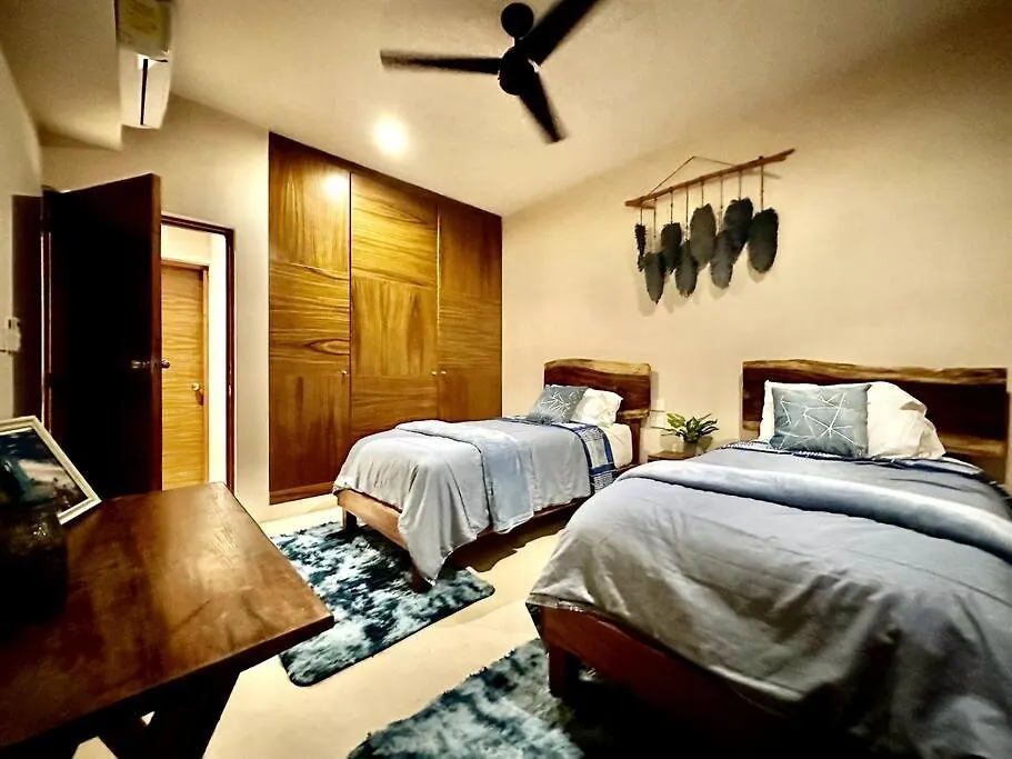 *Tulum 2Br W/ Pool, Gym, Security, Walk To Town Apartment Tulum