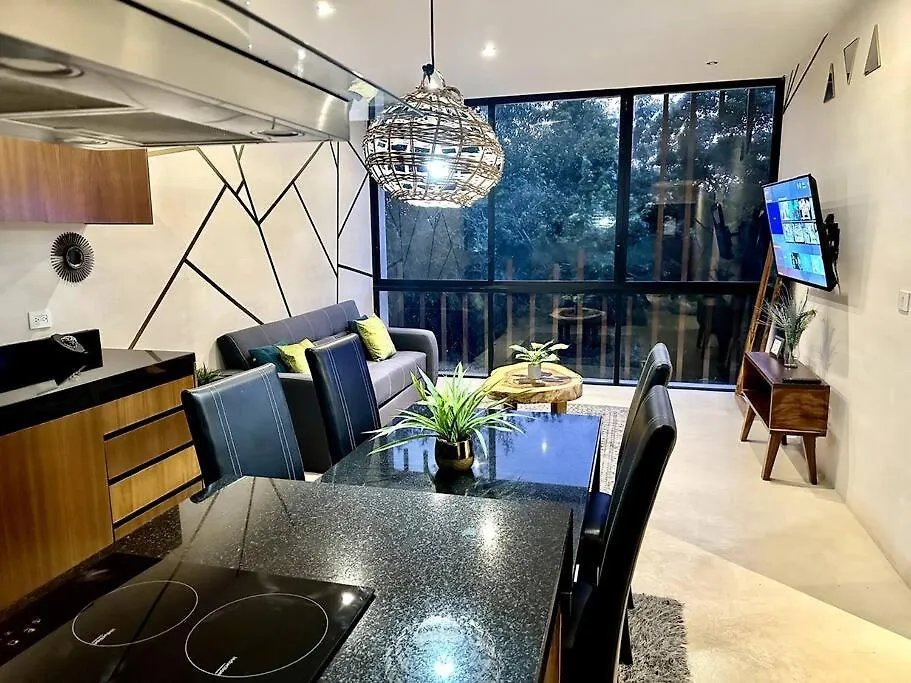 *Tulum 2Br W/ Pool, Gym, Security, Walk To Town Apartment